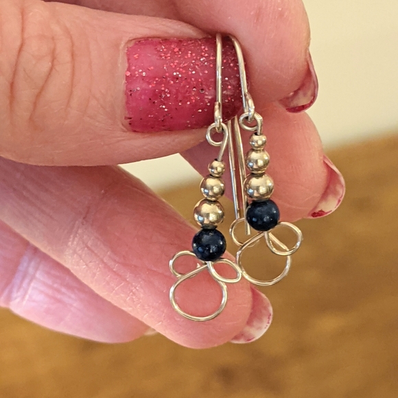 Sterling & Lapis Vintage earrings - Picture 2 of 6